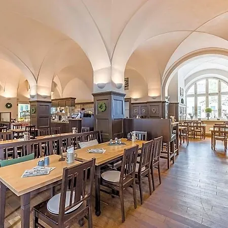 Riemhofer Alter Schlachthof 3*